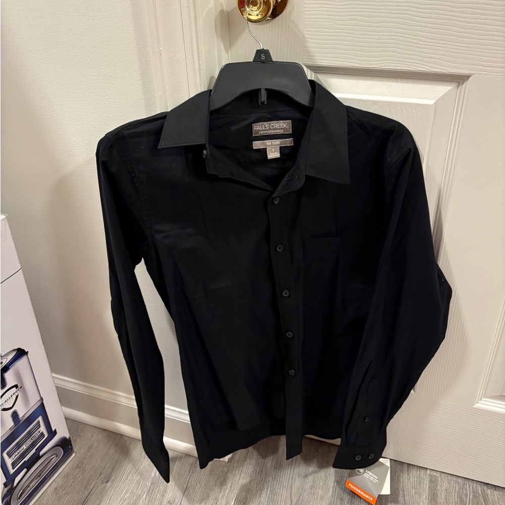 Falls Creek Performance Black Button-Down